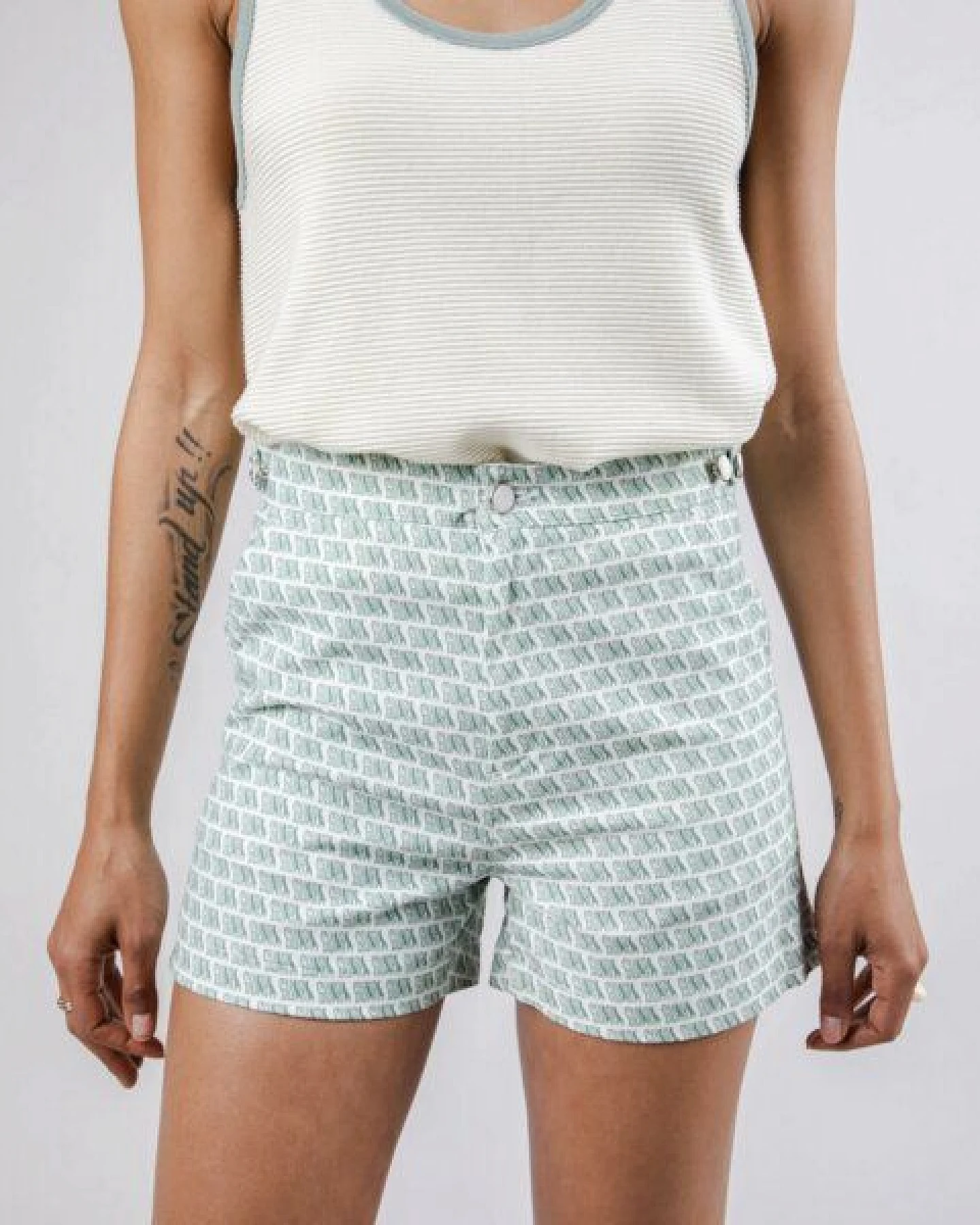 Brava Fabrics Guapa Lola Shorts White – Ansicht 2