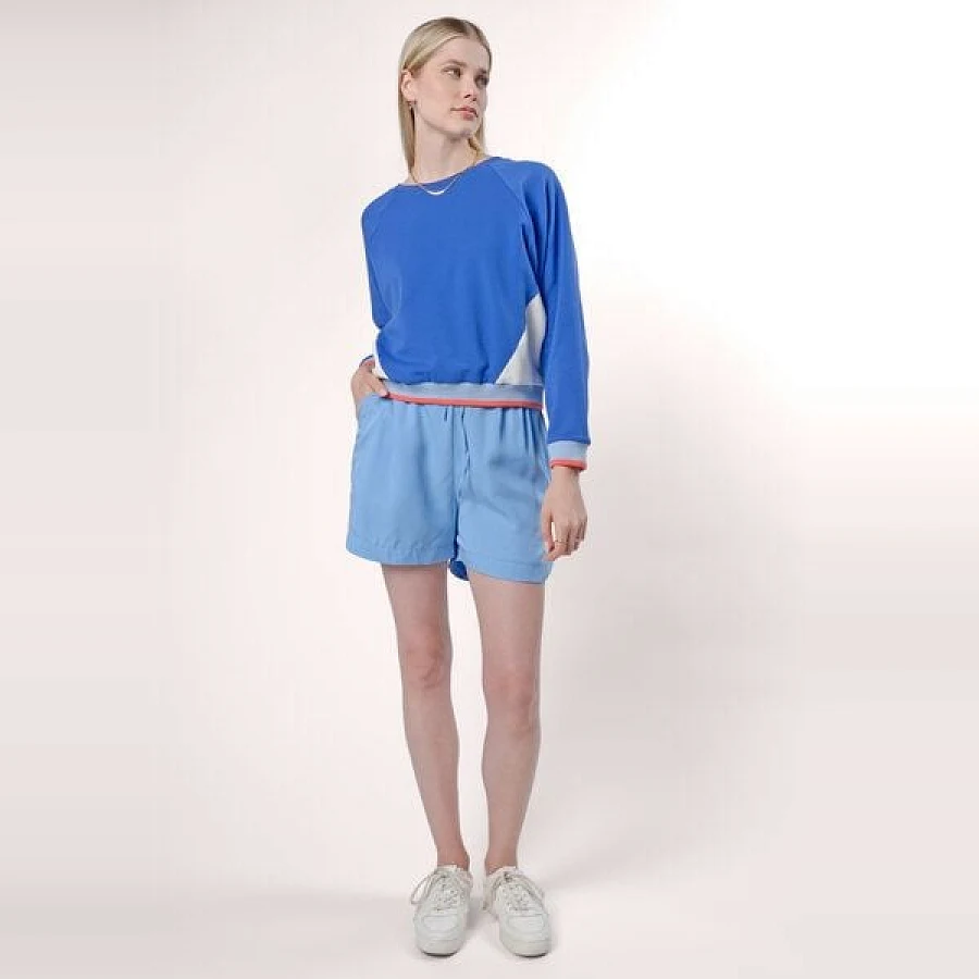 Blau