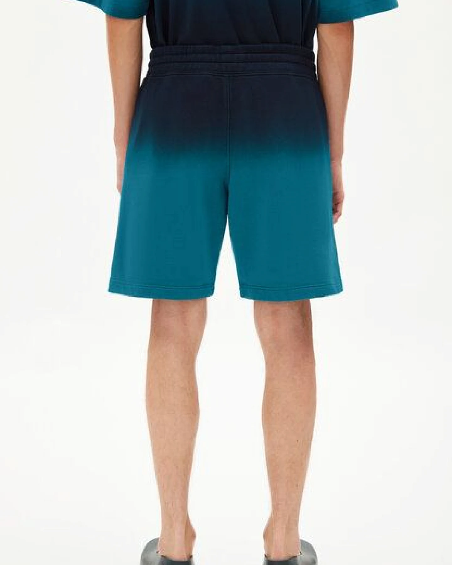 ARMEDANGELS MAARCO DEGRADÉ - Herren Sweat Shorts Regular Fit aus Bio-Baumwoll Mix – Ansicht 2