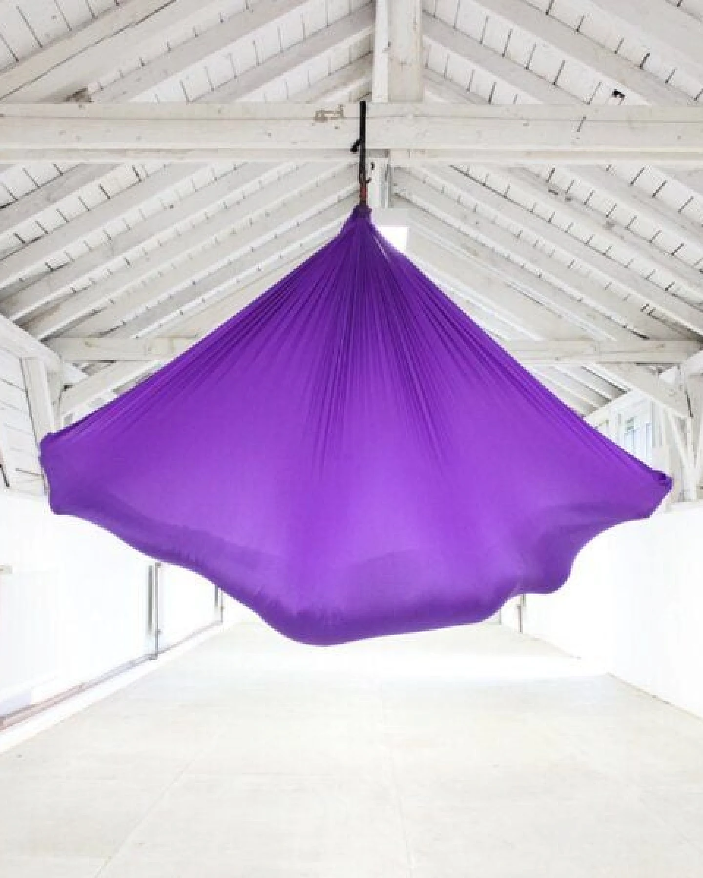 YOGALAXY® Aerial Yoga Tuch - ohne Zubehör - Premiumqualität in diversen Farben – Ansicht 3