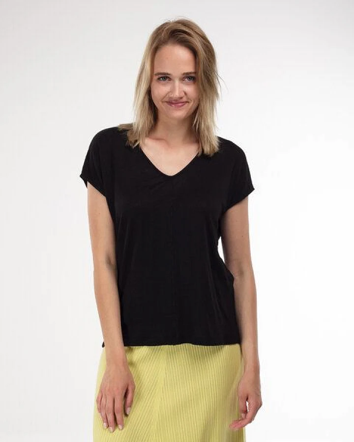 Alma & Lovis V-Neck Shirt im Loose-Fit aus reinem Leinen