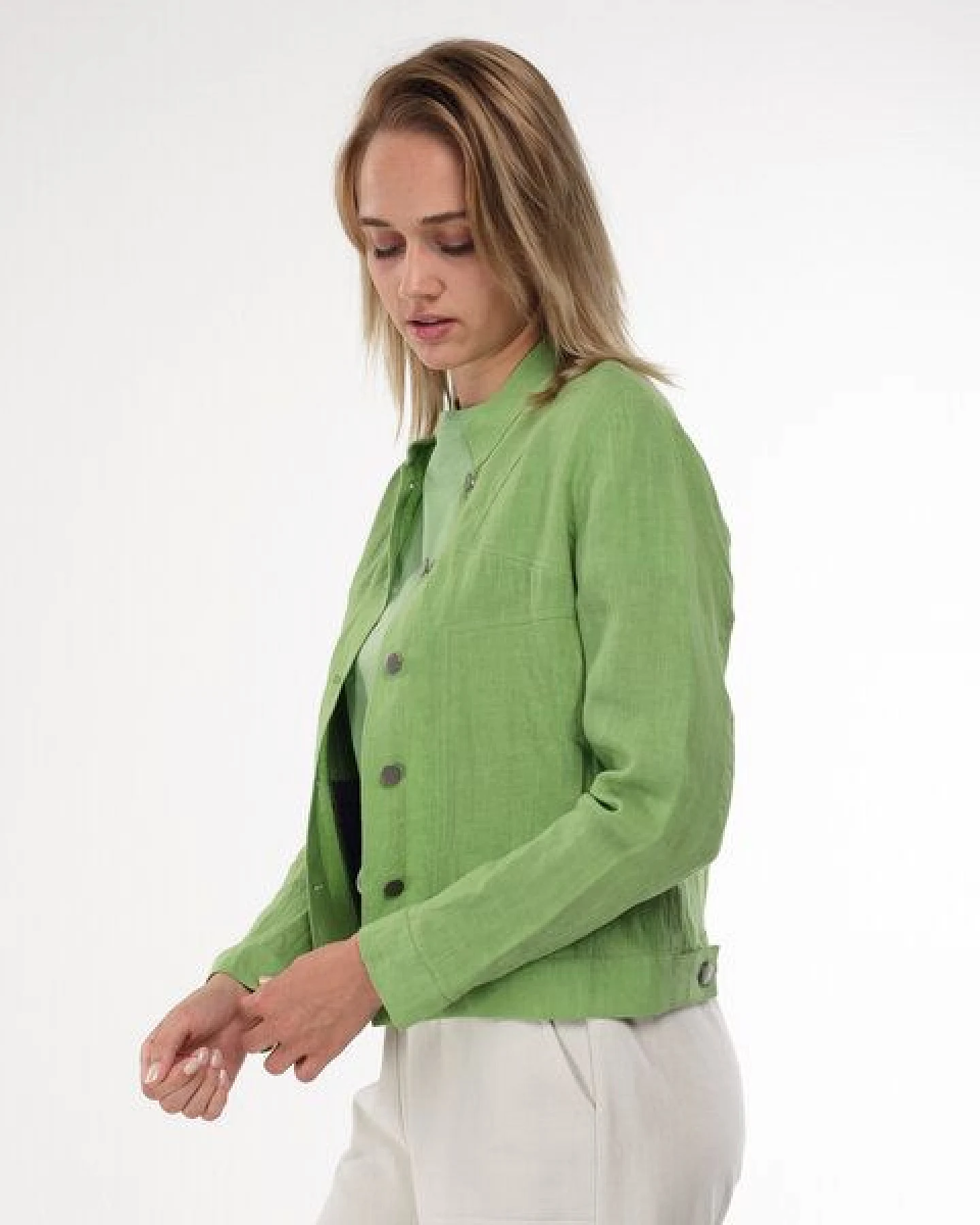 Alma & Lovis Kurzjacke aus reinem Leinen – Ansicht 3