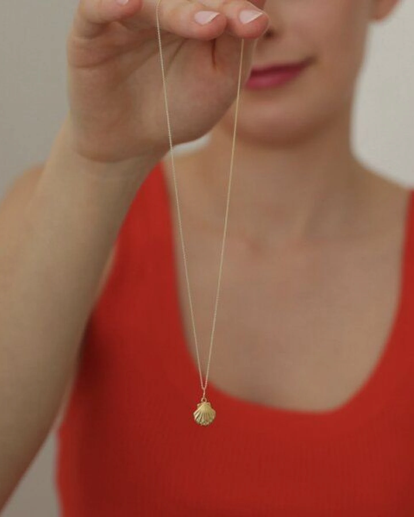 BELLYBIRD Jewellery Kinderkette - kleine Muschel, Anhänger/ Silber/ Silber vergoldet – Ansicht 3