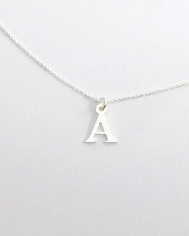 BELLYBIRD Jewellery Halskette - kleiner Buchstabe, Anhänger/ Silber/ Silber vergoldet