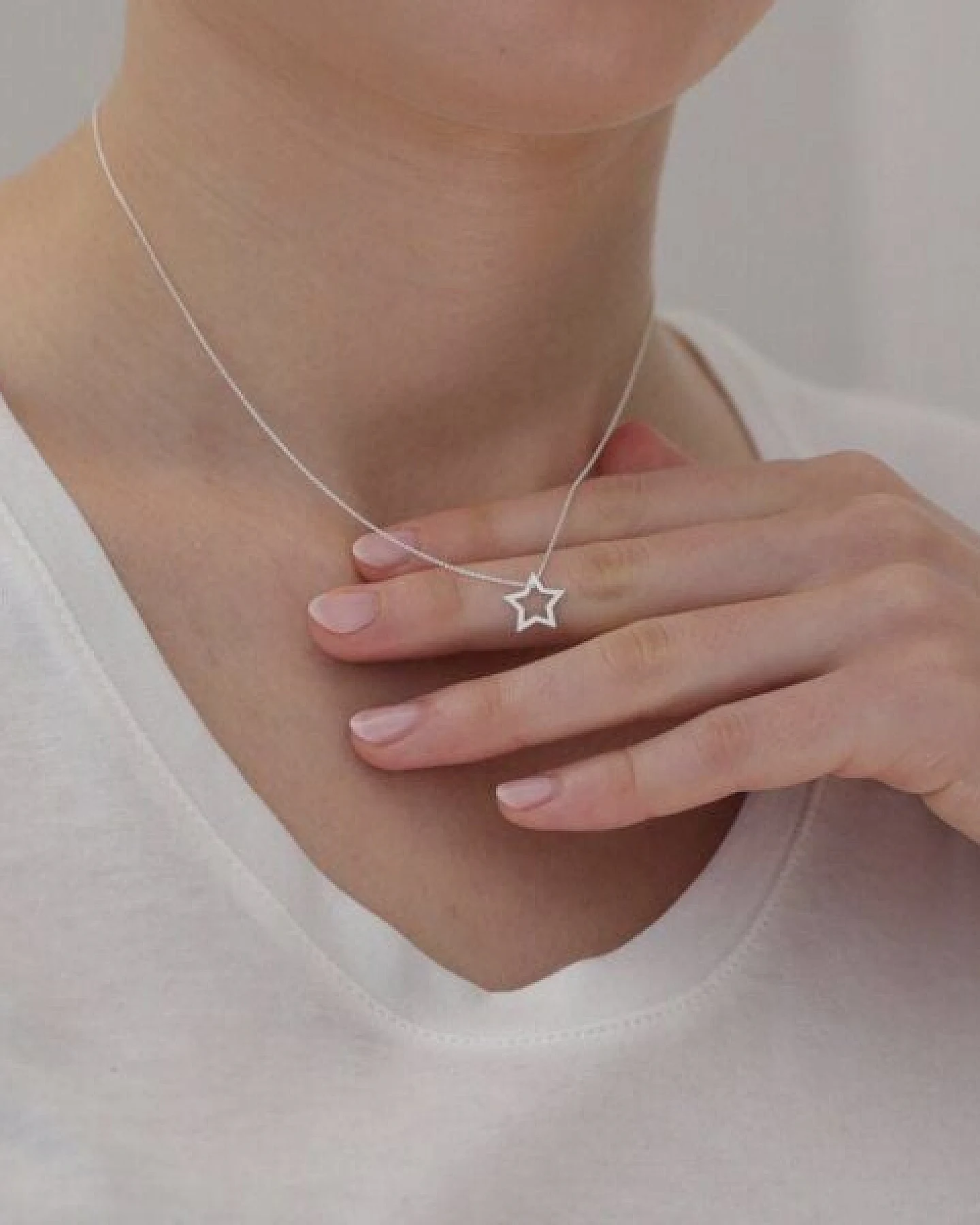 BELLYBIRD Jewellery Halskette - kleiner Stern, Sternanhänger, Silber/ Silber vergoldet – Ansicht 3