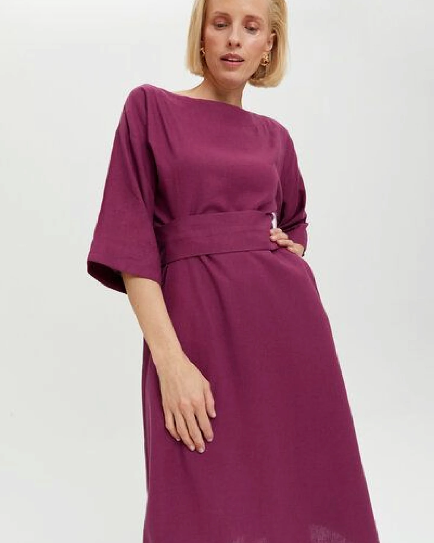 AYANI Mane Midikleid aus Leinen & ECOVERO – Ansicht 3