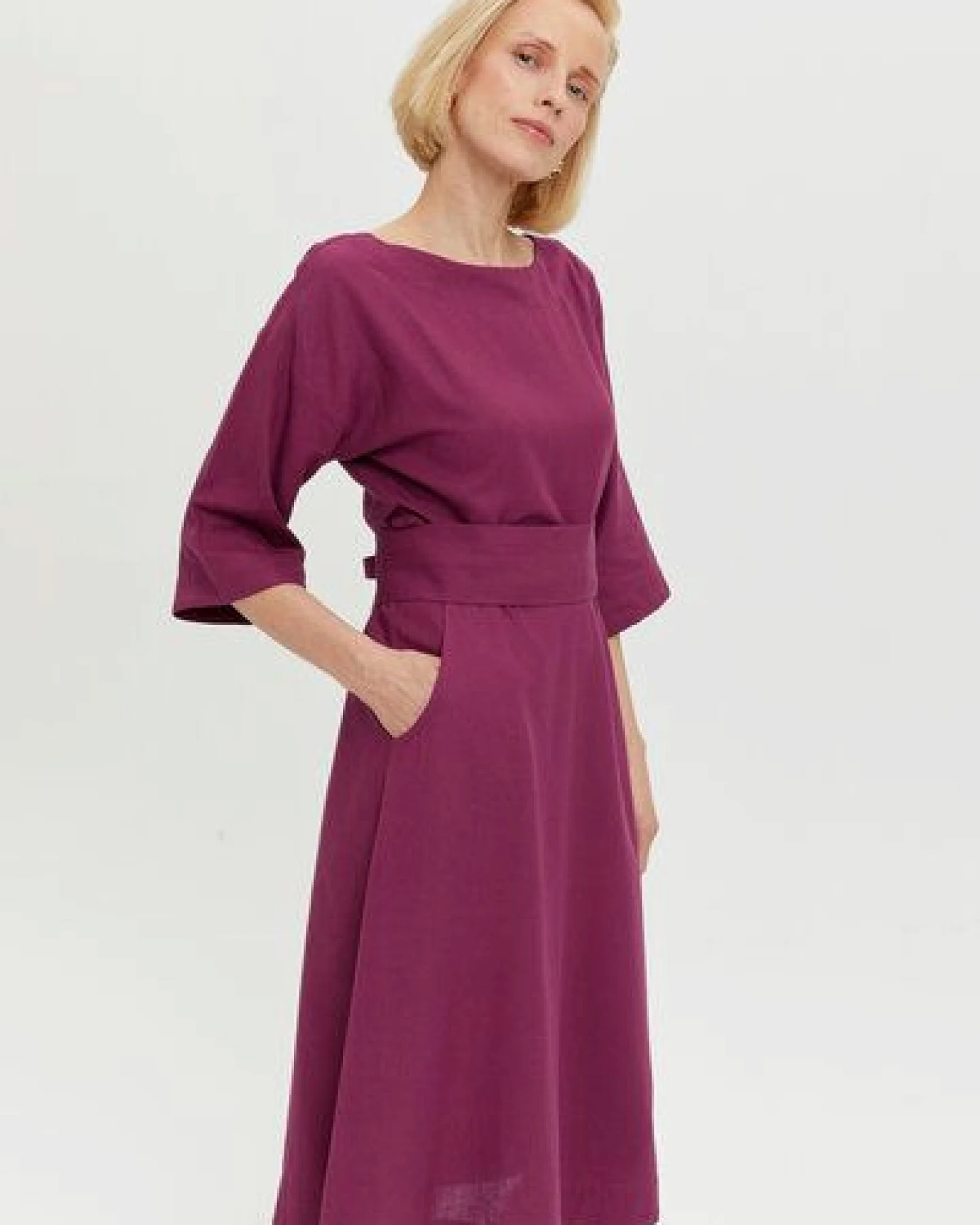 AYANI Mane Midikleid aus Leinen & ECOVERO – Ansicht 3
