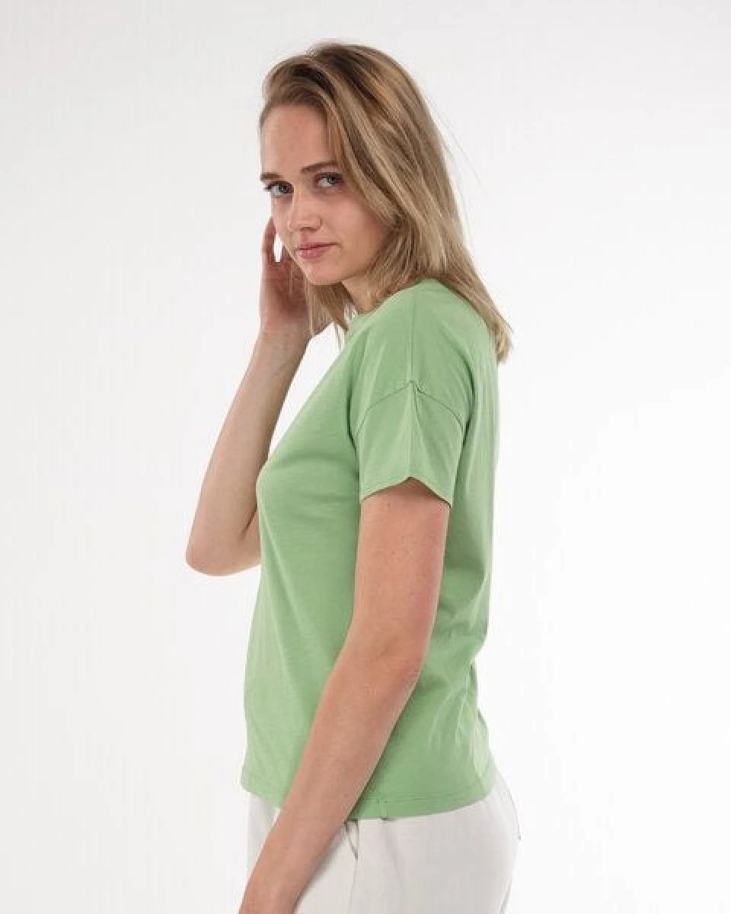 Alma & Lovis Lässiges T-Shirt im Loose Fit – Ansicht 4
