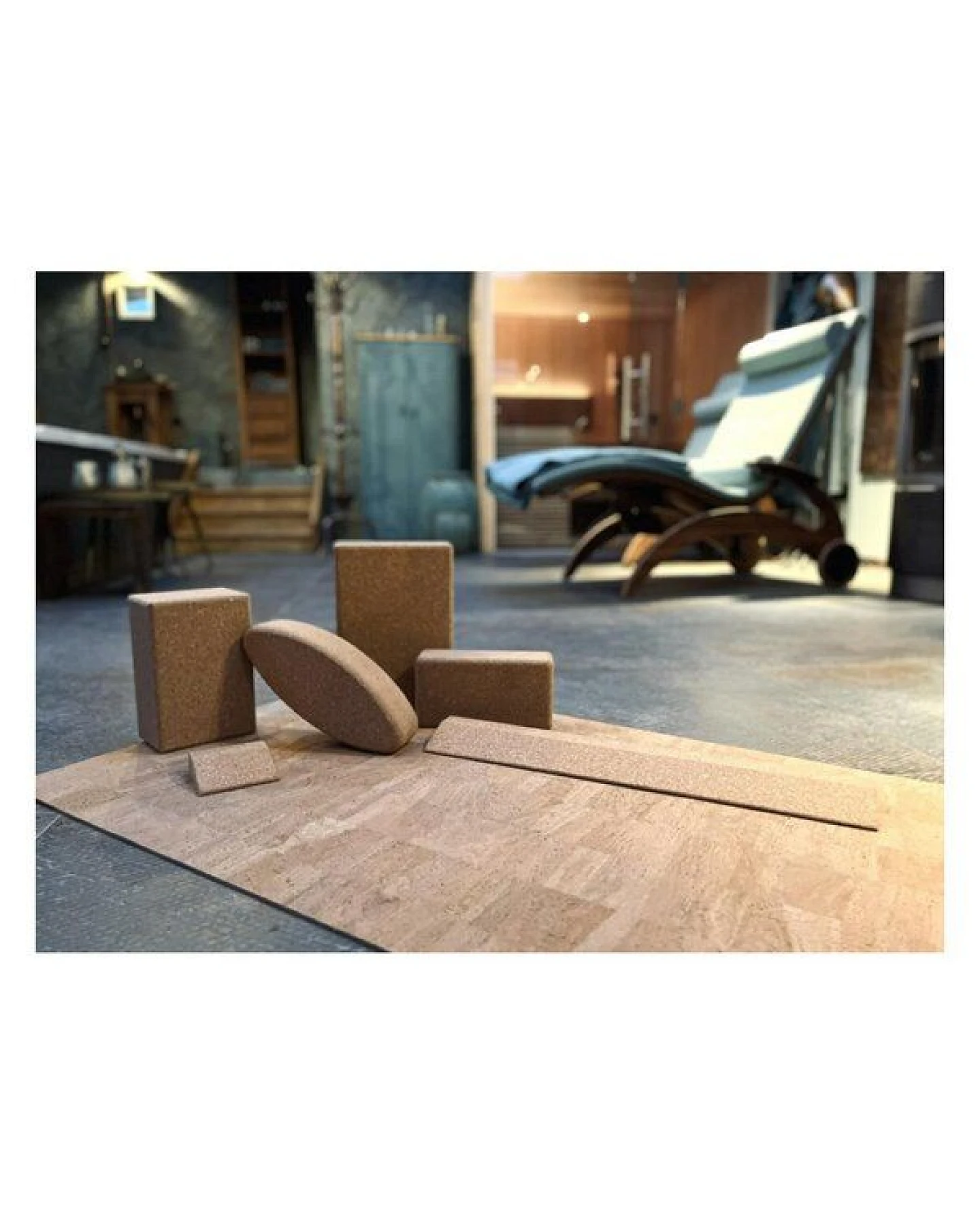 Kork-Deko Yoga Keil, kurz (10x9x3 cm) / Keil aus Kork – Ansicht 4