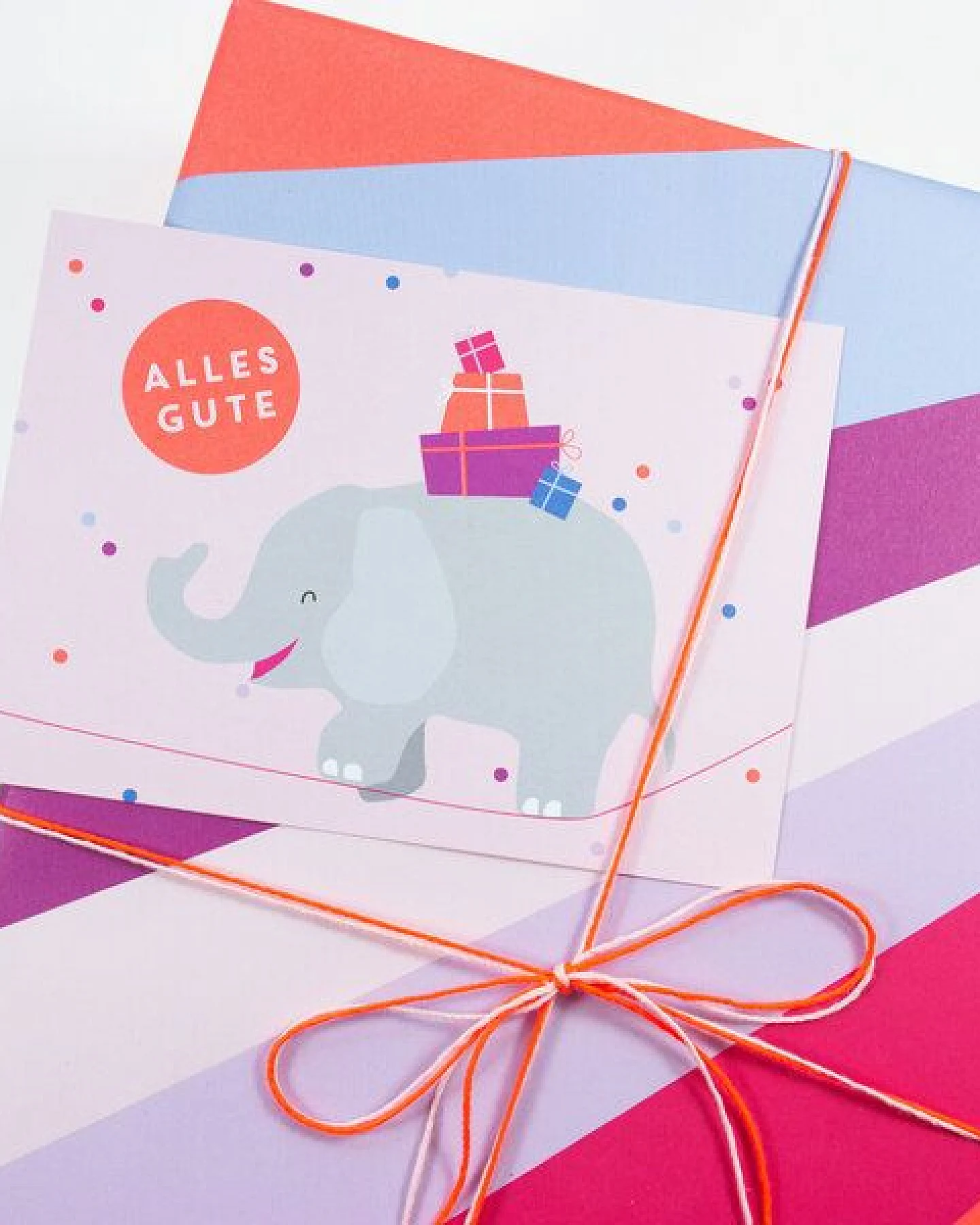 Bow & Hummingbird Postkarte Alles Gute (Elefant) – Ansicht 2