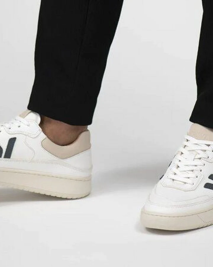 Wayz The Misfit Unisex - White Grey Almond Milk