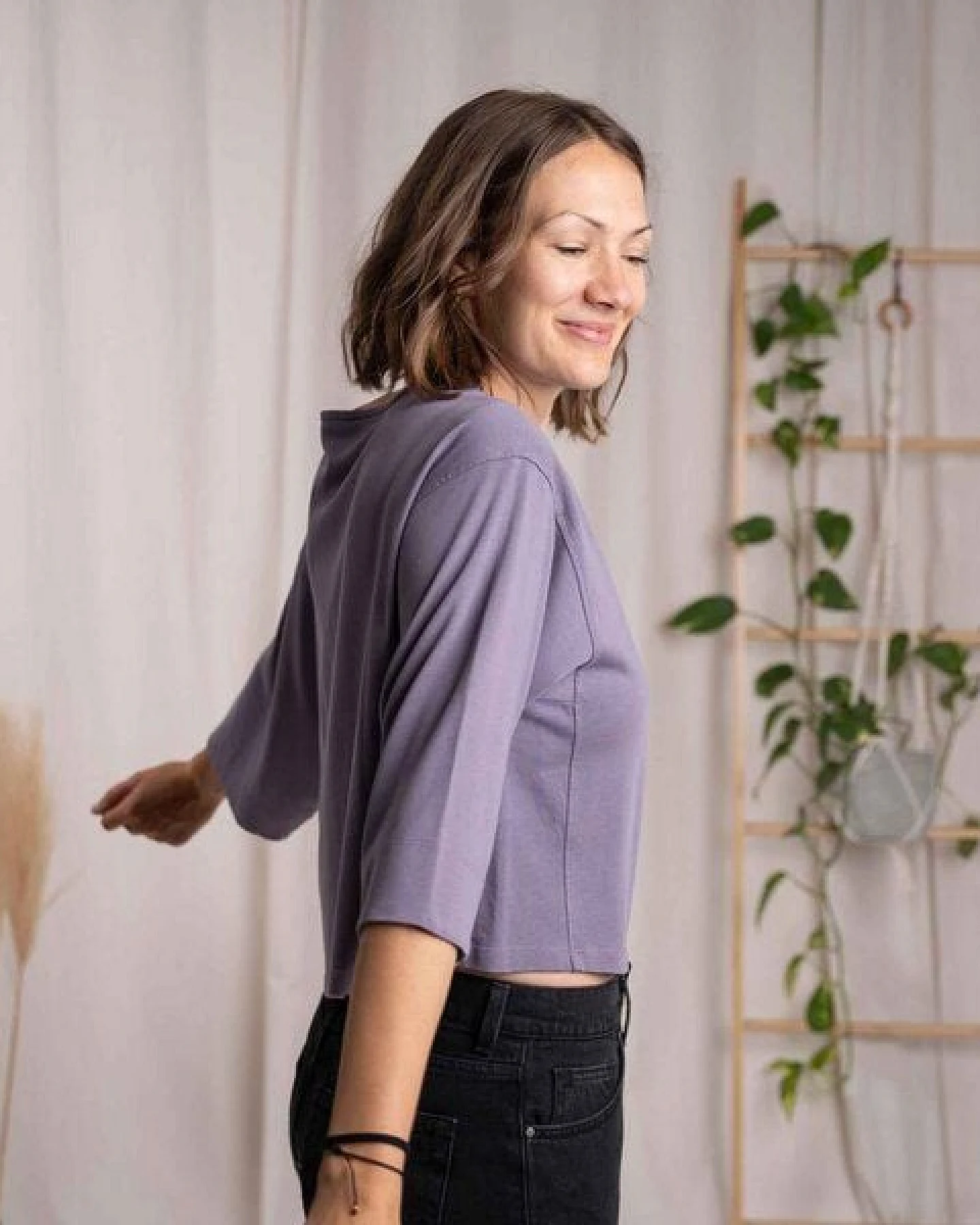 Vresh Clothing Vylda, 3/4 Crop-Top Locker mit TENCEL (TM) Lyocell – Ansicht 3