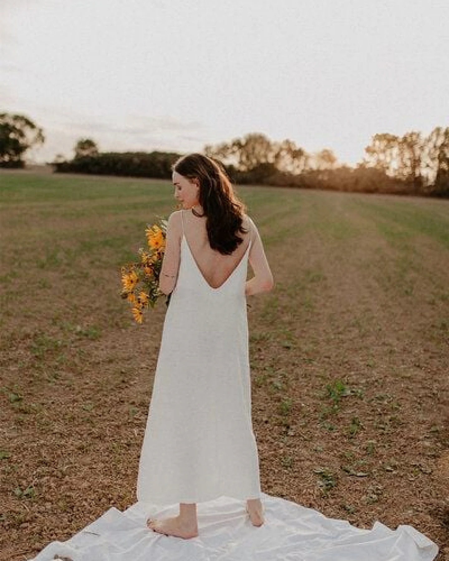 gust. Leinenkleid mit Rückenausschnitt - 100% Bio-Leinen – Ansicht 4