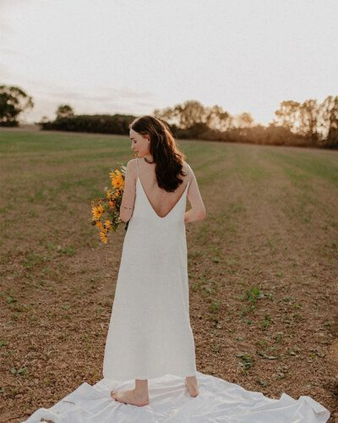 gust. Leinenkleid mit Rückenausschnitt - 100% Bio-Leinen – Ansicht 4