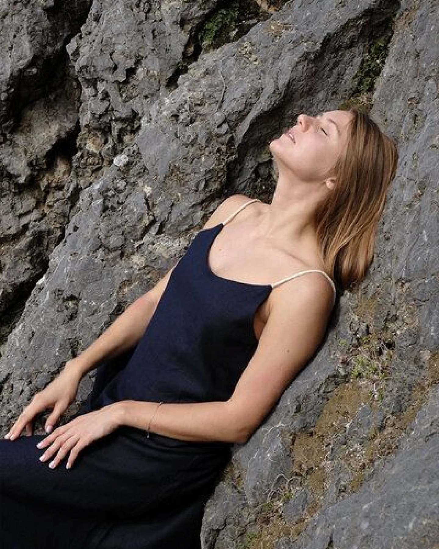 gust. Leinenkleid mit Rückenausschnitt - 100% Bio-Leinen – Ansicht 3