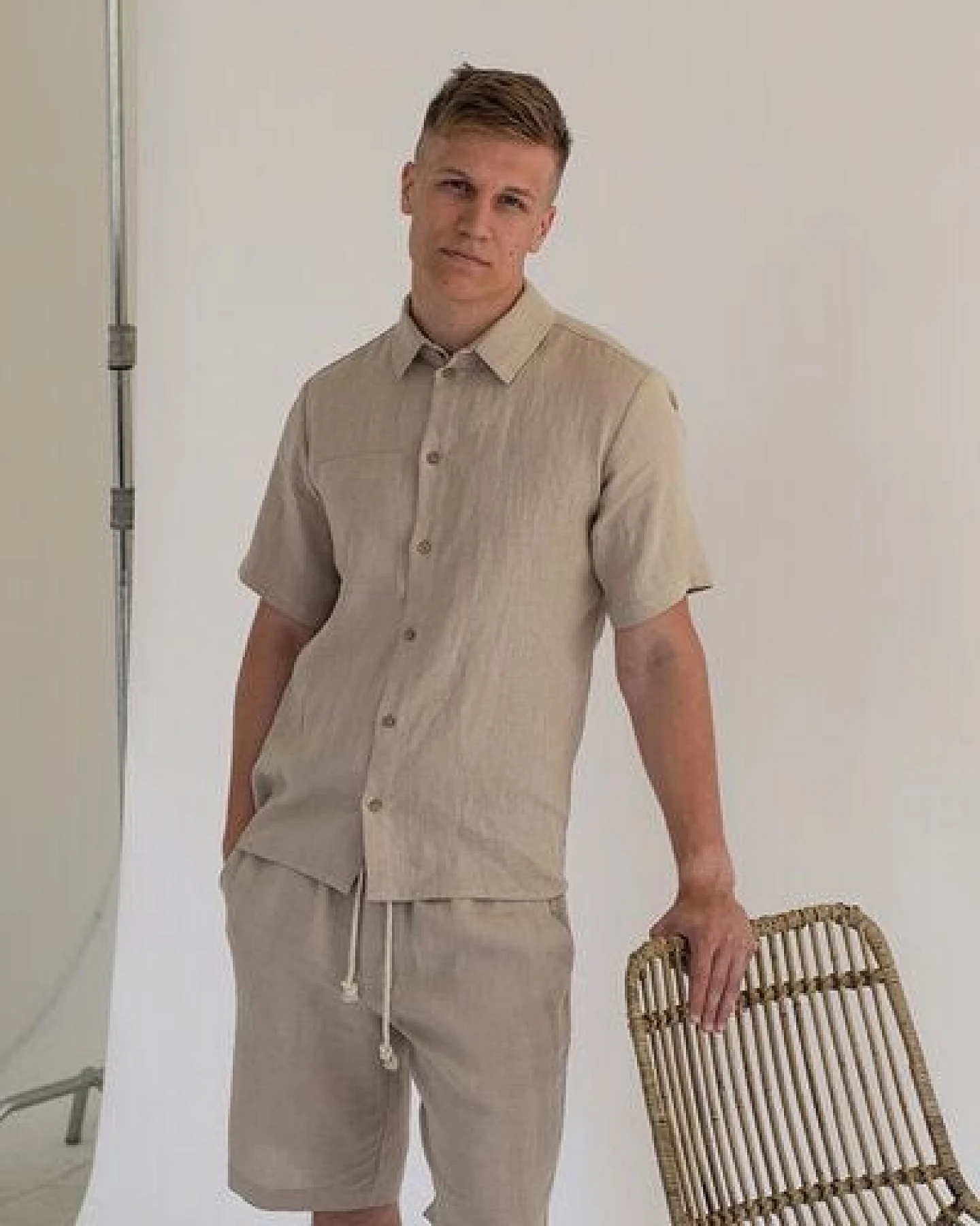 gust. Herren Leinenshorts - Linen loose shorts - 100% Bio-Leinen – Ansicht 4