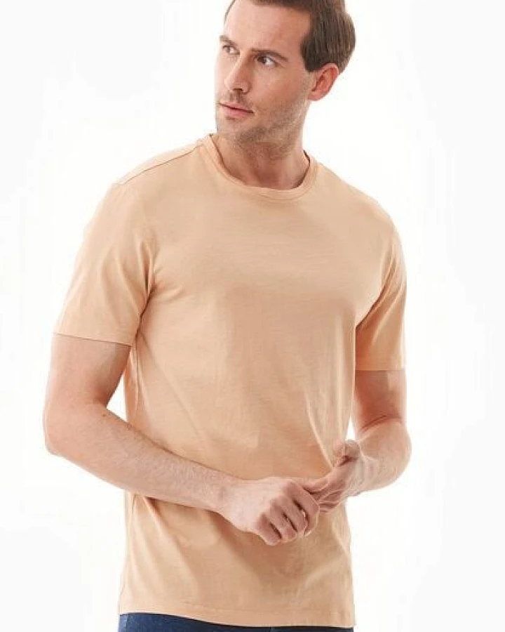 ORGANICATION Natural Dye T-Shirt aus Bio-Baumwolle