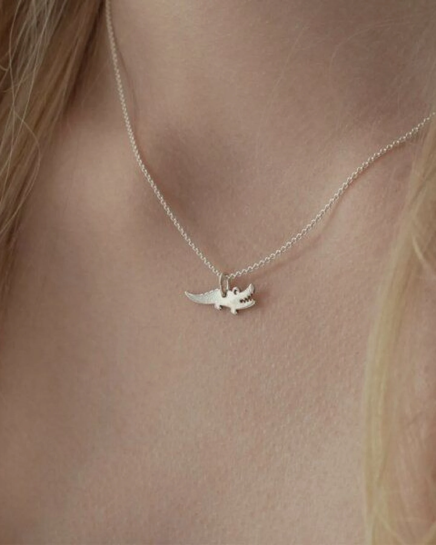 BELLYBIRD Jewellery Kinderkette - kleines Krokodil, Anhänger/ Silber/ Silber vergoldet – Ansicht 3