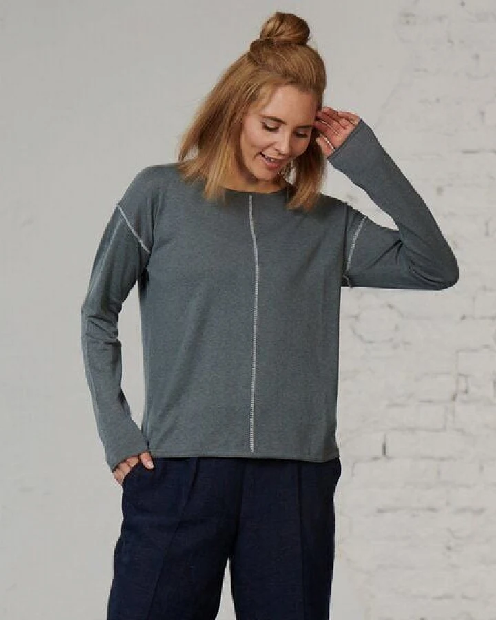 CON_STANT Pullover mit Konstrastnaht Hanf-BW-Strick (kbA)