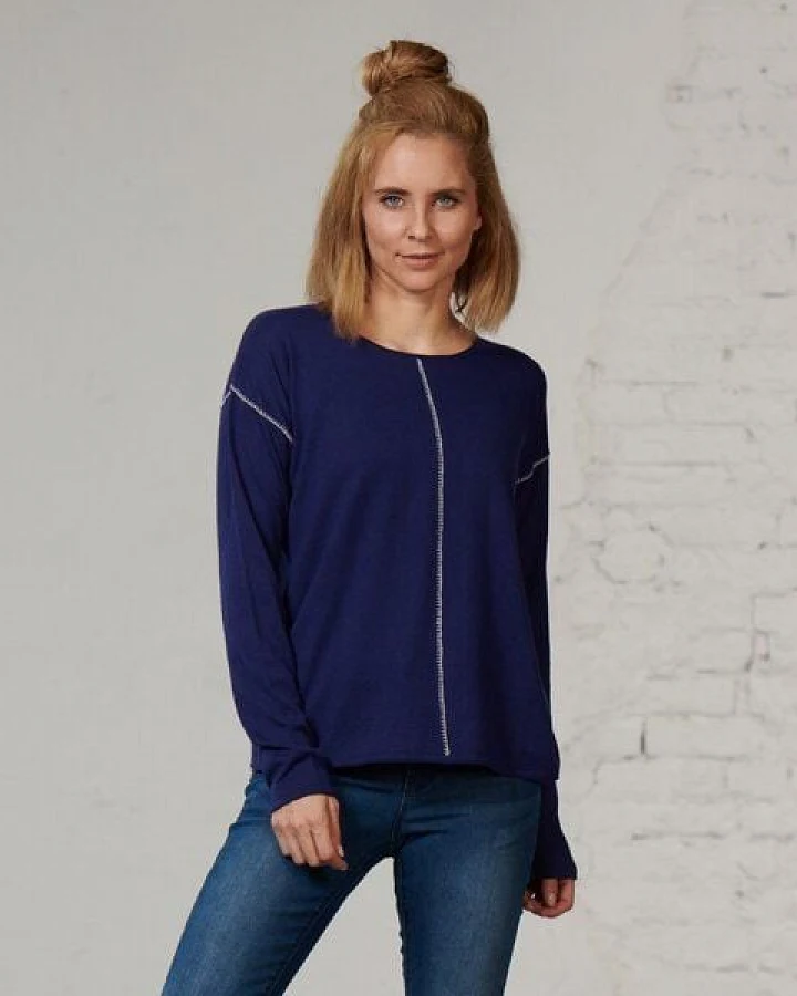 Blau