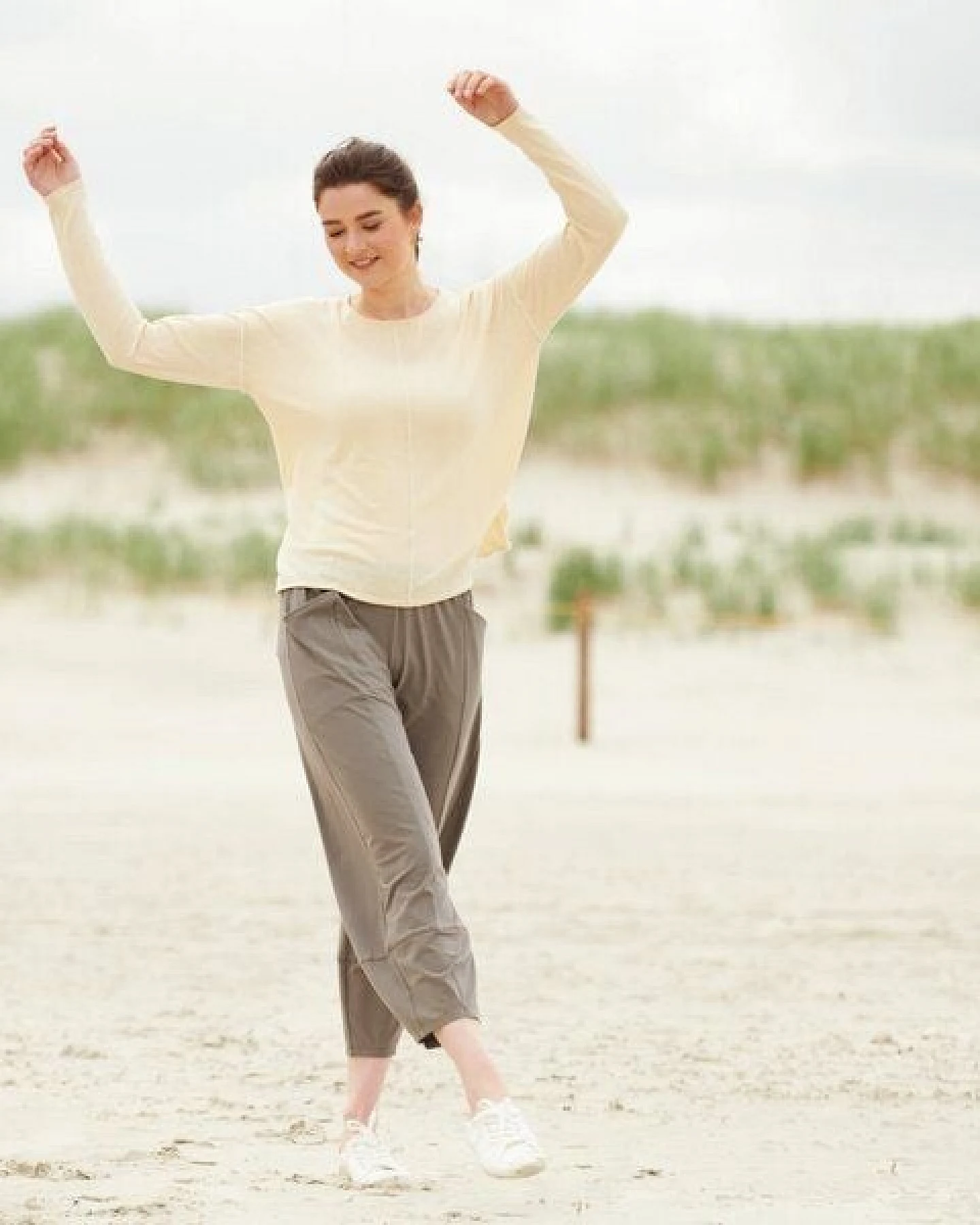 CON_STANT Pullover mit Konstrastnaht Hanf-BW-Strick (kbA) – Ansicht 2