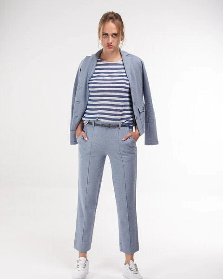 Alma & Lovis Karo-Hose in leichter Jersey-Jacquard-Qualität