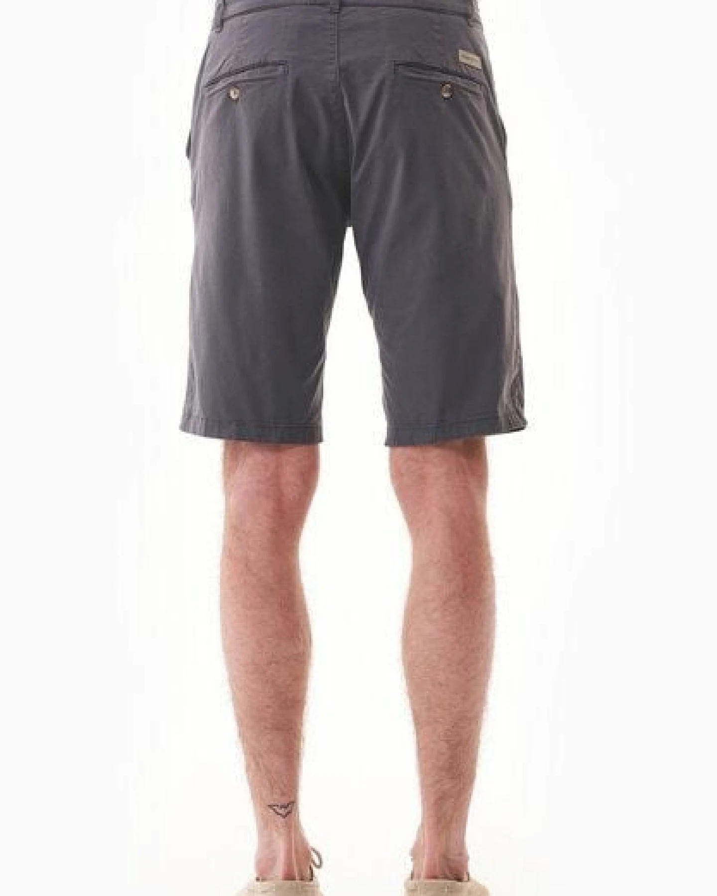 ORGANICATION Slim-Fit Chino-Shorts aus Bio-Baumwolle – Ansicht 4