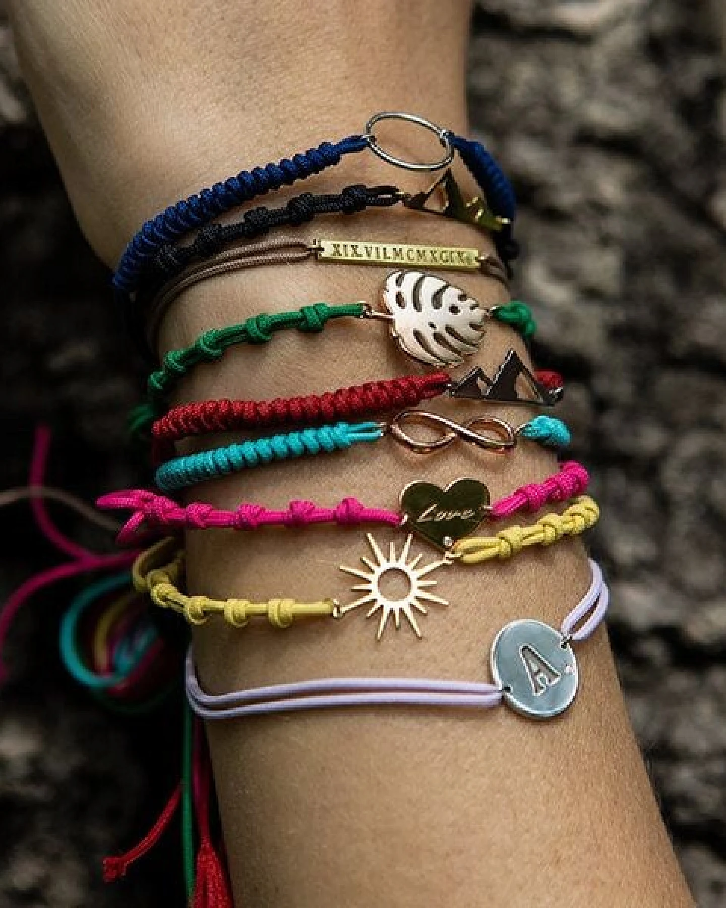 Eppi Silbernes String-Armband mit der Aufschrift Mama – Ansicht 2