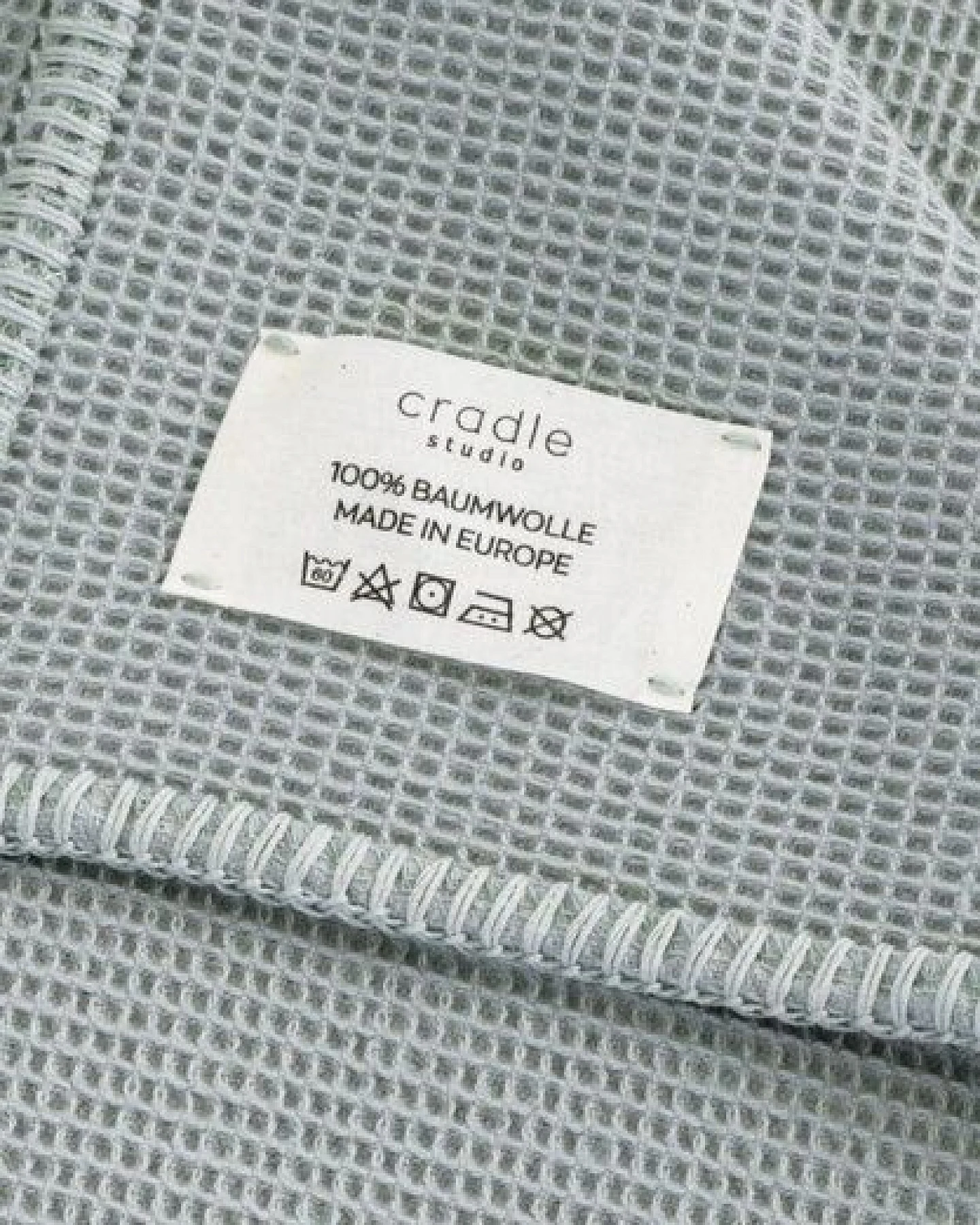 Cradle Studio Kuscheldecke „Piqué Mint“ – Ansicht 3