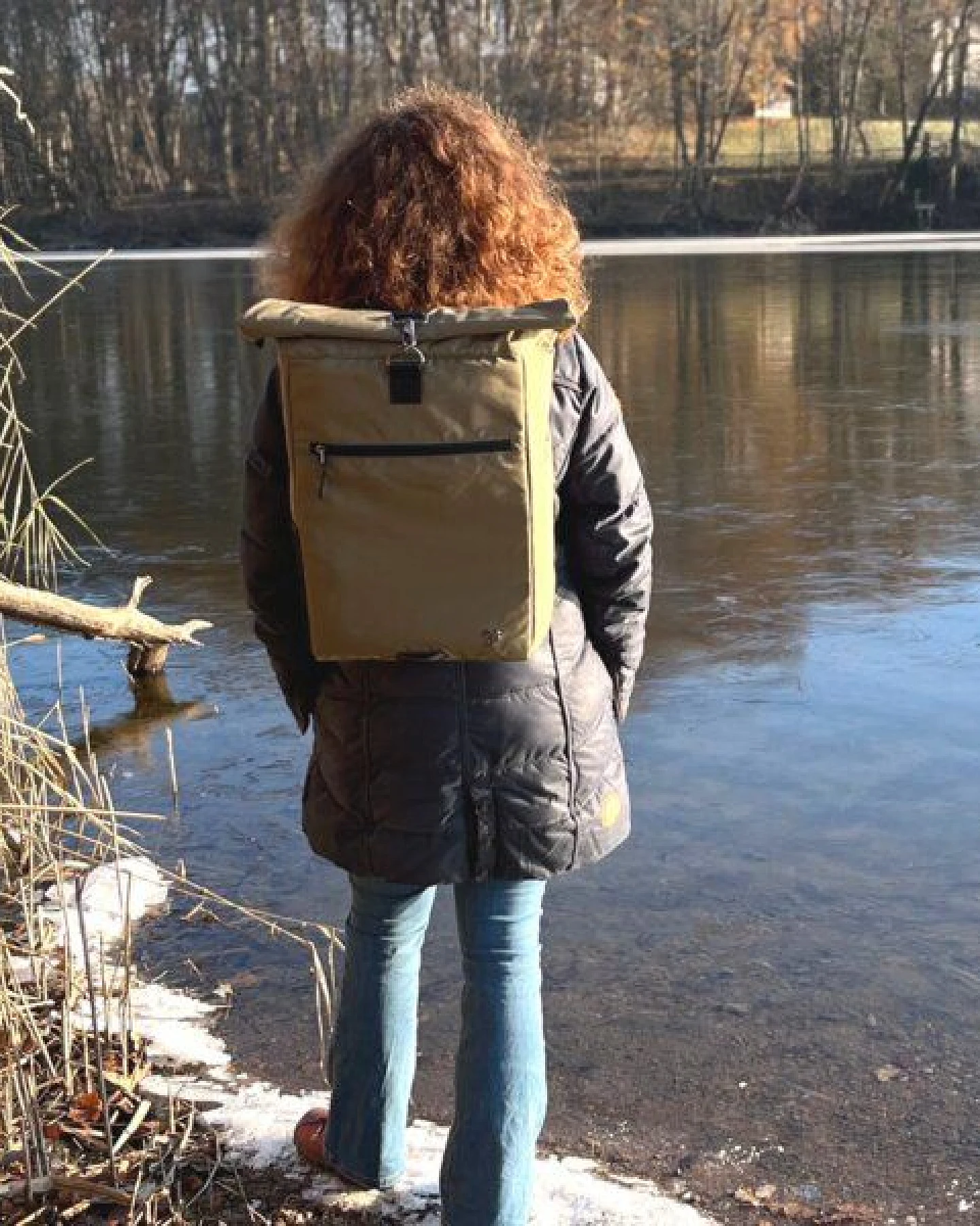 FUCHS & REBELL PIET Rolltop Rucksack – Stylisch & praktisch mit Rücken-Zipper – Ansicht 3
