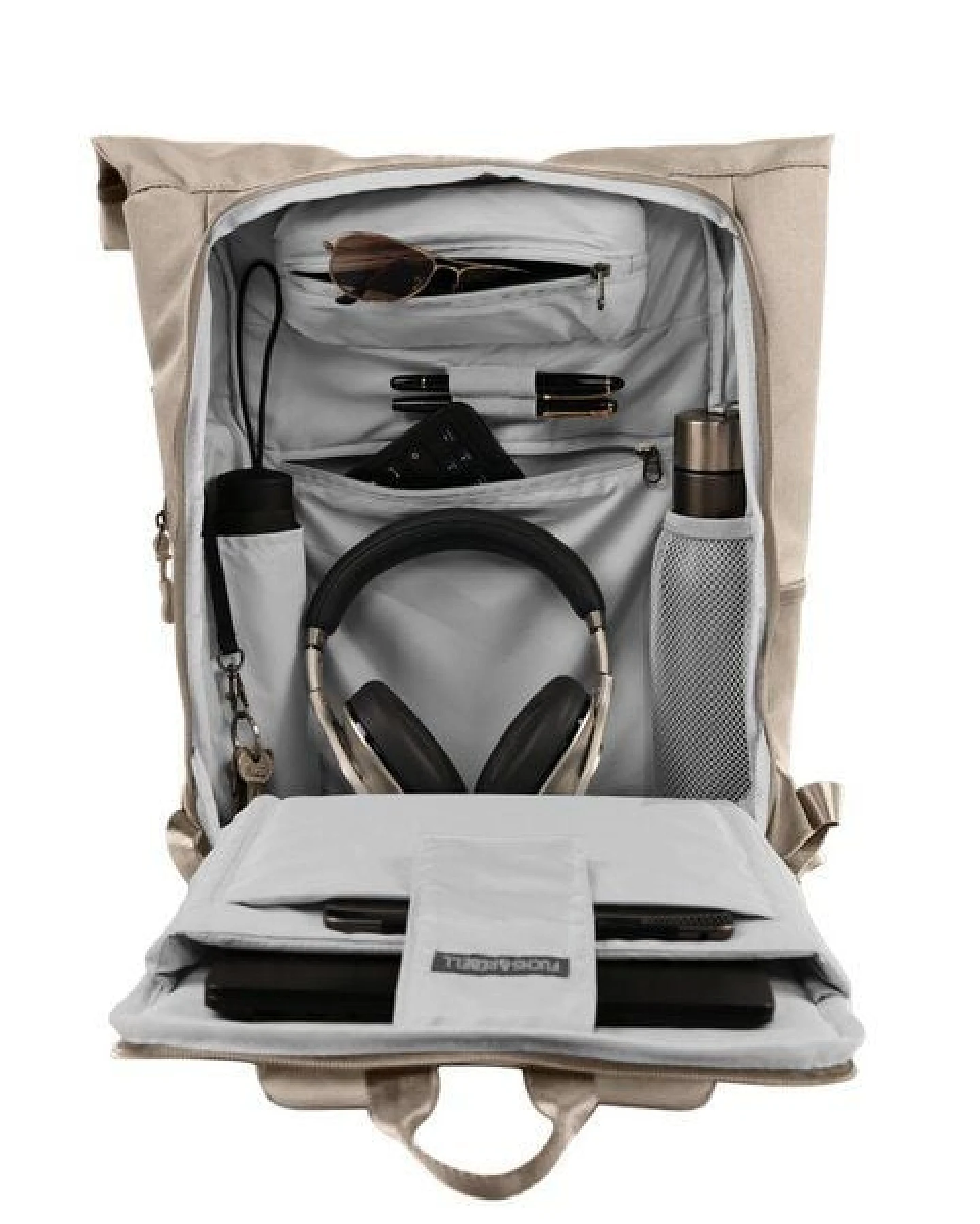 FUCHS & REBELL PIET Rolltop Rucksack – Stylisch & praktisch mit Rücken-Zipper – Ansicht 4