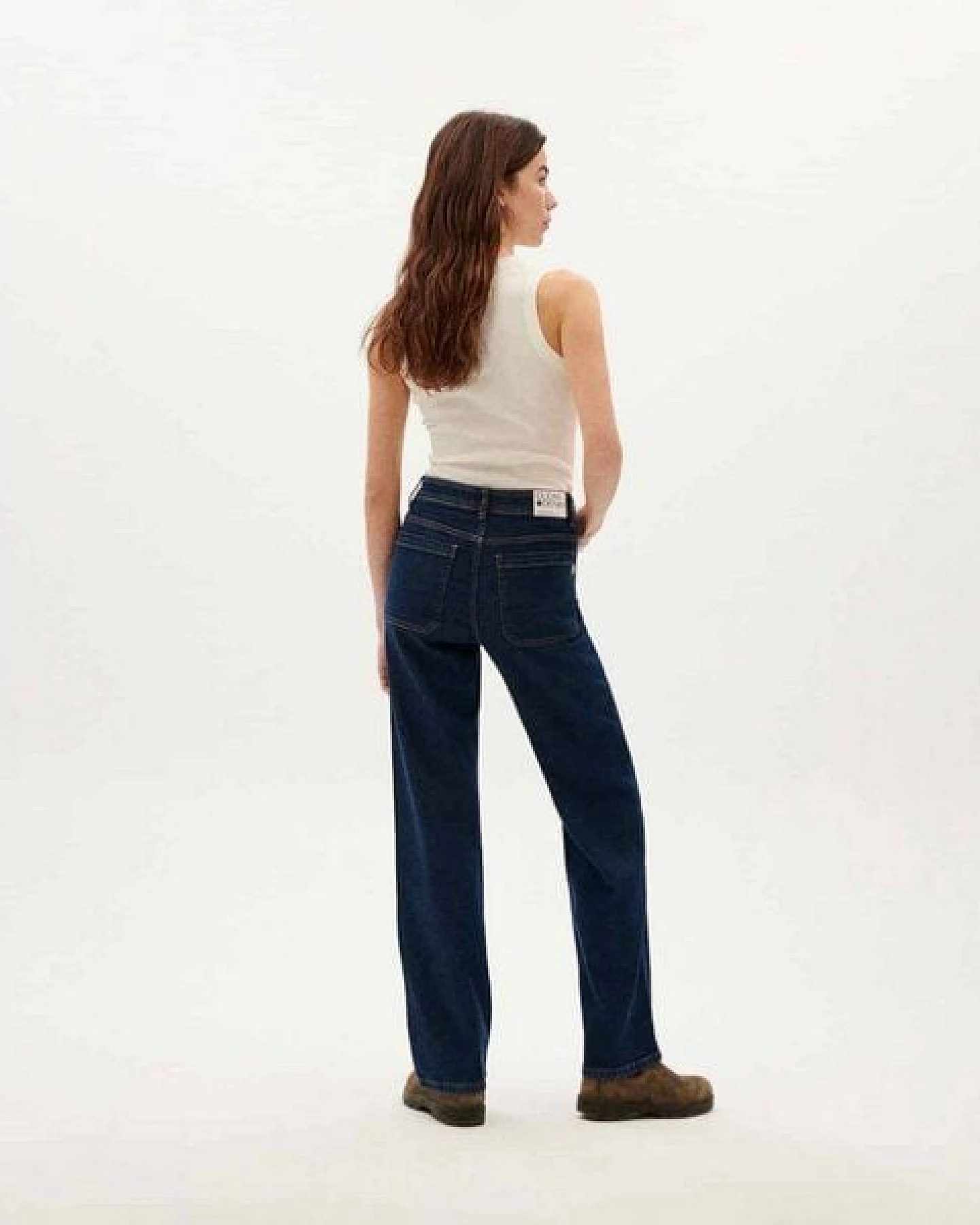 thinking mu Hose Theresa – Ansicht 4