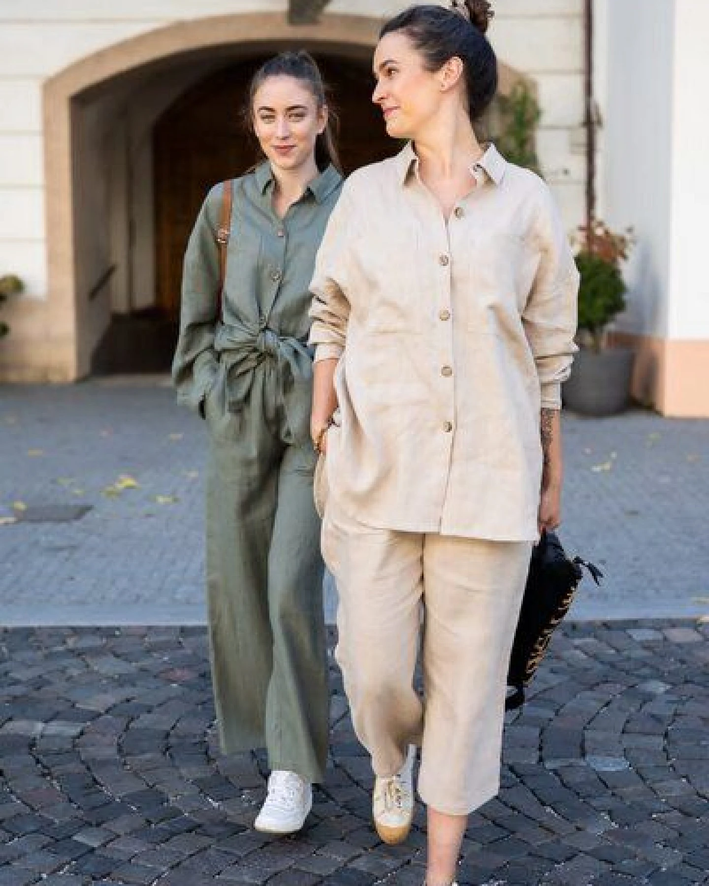 gust. Damen Oversized Hemdbluse aus Leinen - Oversized linen shirt - 100% Bio-Leinen – Ansicht 2
