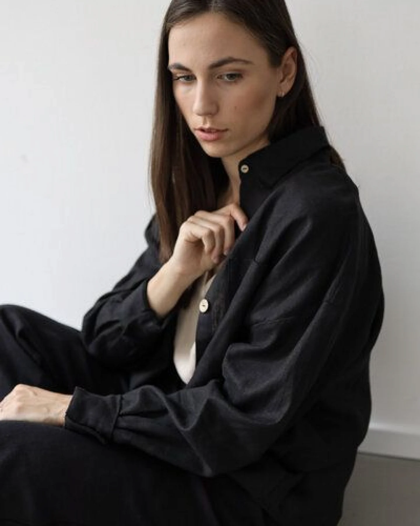 gust. Damen Oversized Hemdbluse aus Leinen - Oversized linen shirt - 100% Bio-Leinen – Ansicht 2