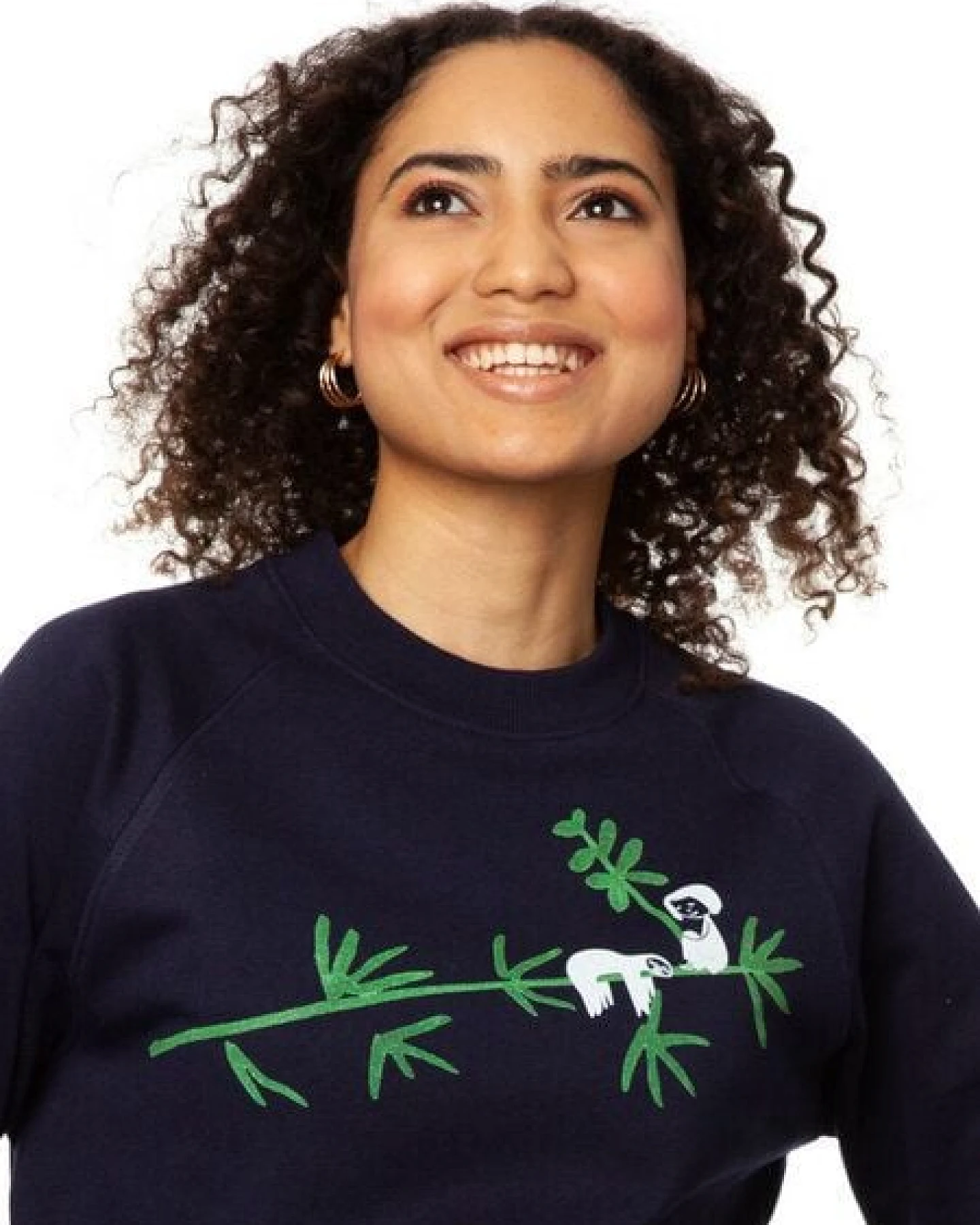 FellHerz Faultier Damen Raglan Sweater navy bio & fair & handbedruckt – Ansicht 2