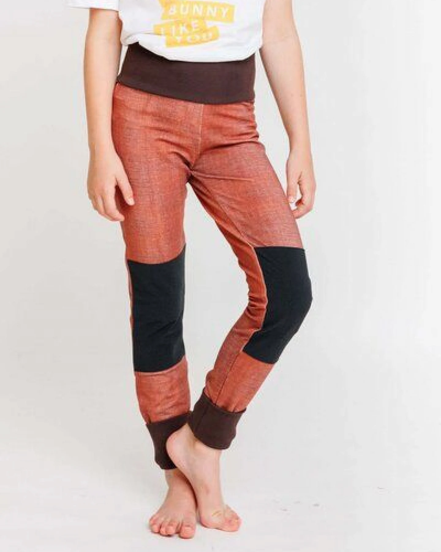 Babbily Robuste Kinderleggings mit verstärkten Knien - mitwachsend. Jeans Optik – Ansicht 3