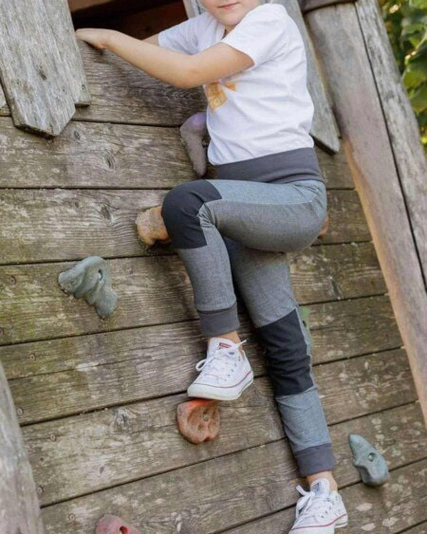 Babbily Robuste Kinderleggings mit verstärkten Knien - mitwachsend. Jeans Optik – Ansicht 2