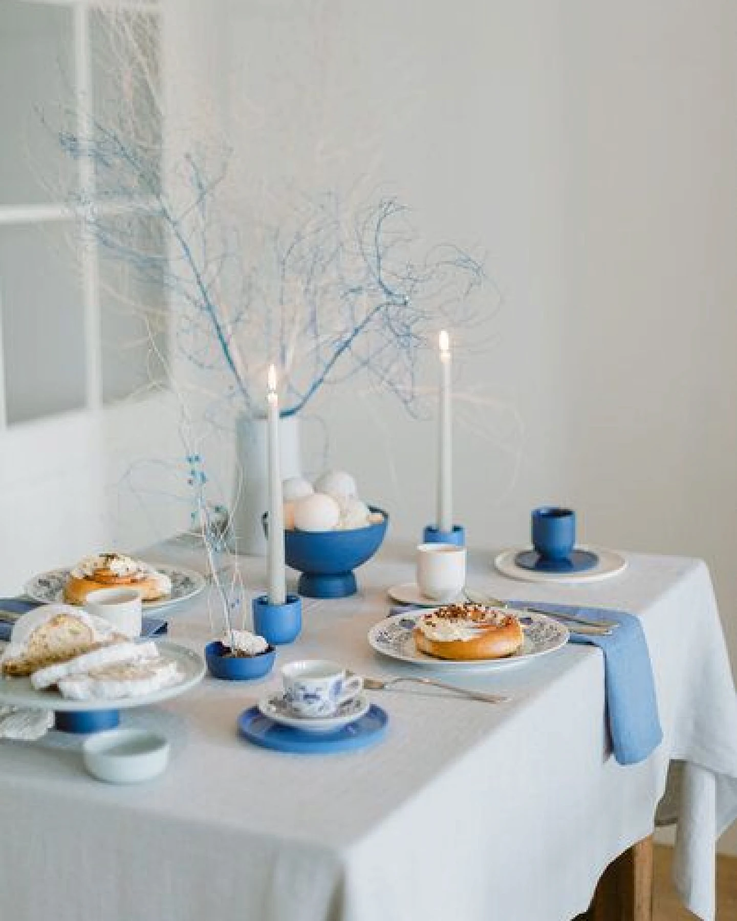 gust. Leinentischdecke – Linen Tablecloth - 100% Bio-Leinen – Ansicht 2