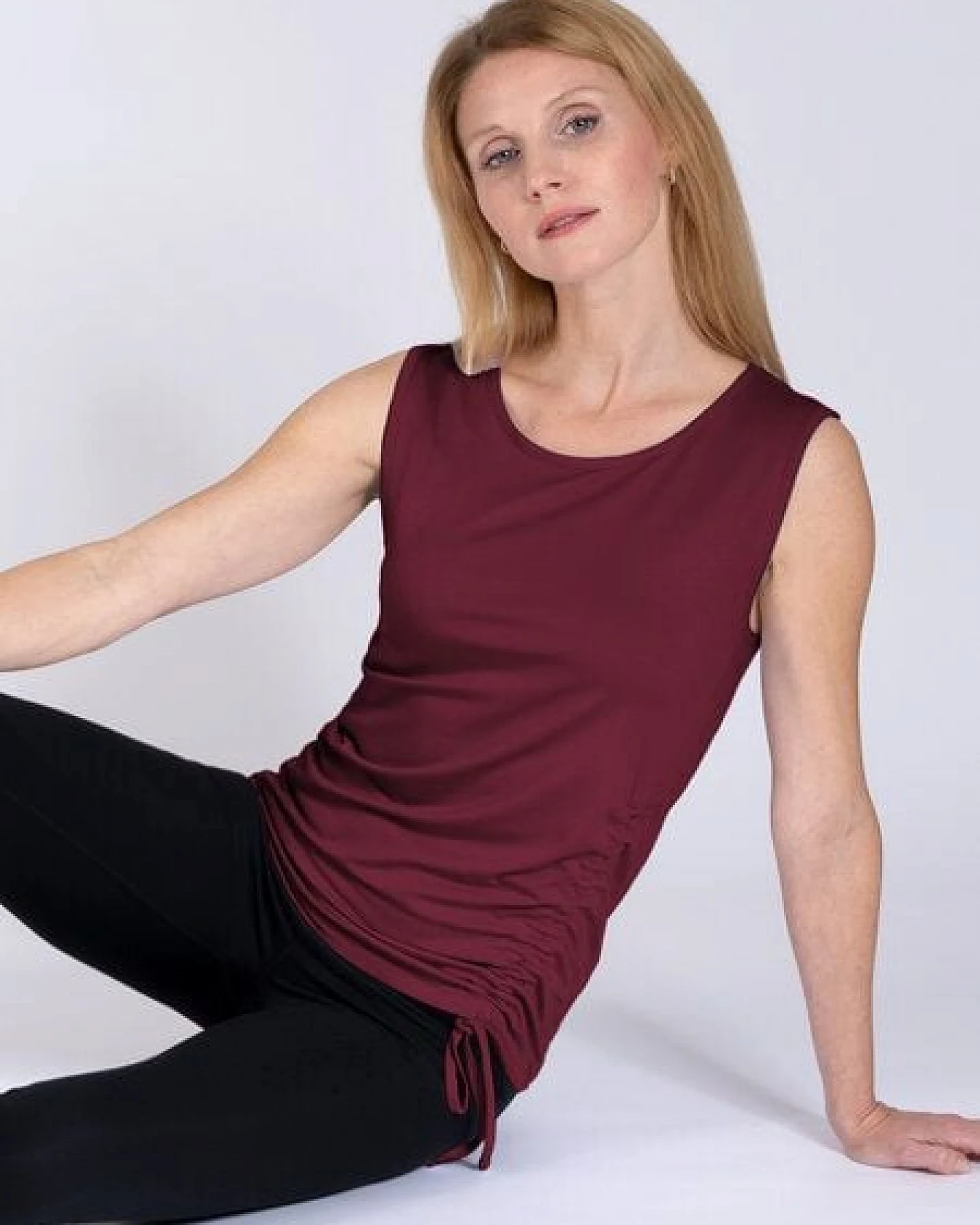 Magadi Yoga Shirt DIANA aus Naturmaterial – Ansicht 2