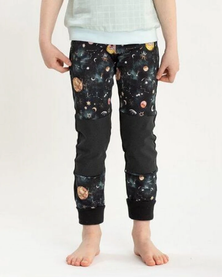 Babbily Verstellbare Kinderleggings mit verstärkten Knien - mitwachsend. Bio-Baumwolle