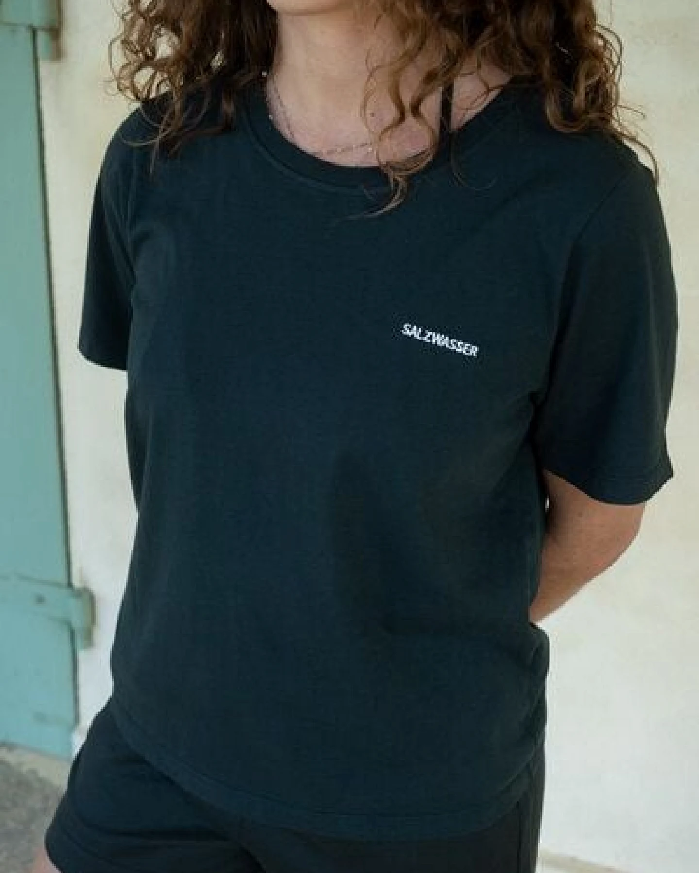 LOVA – T-Shirt (Damen) aus 100% Bio-Baumwolle (GOTS) von SALZWASSER – Ansicht 4