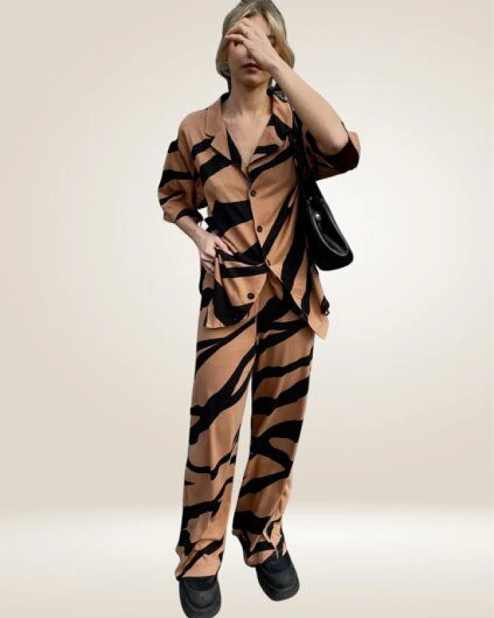 noemvri fashion label Modal Hemd - Tiger