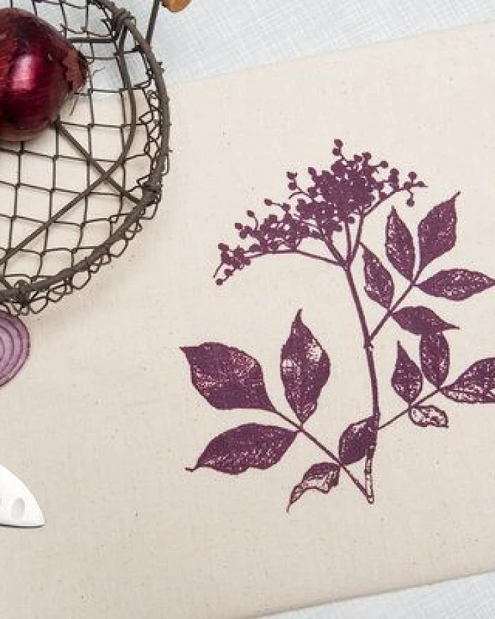 Hirschkind Bio- & Fair-Trade - Geschirrtuch 'Holunder' naturfarben