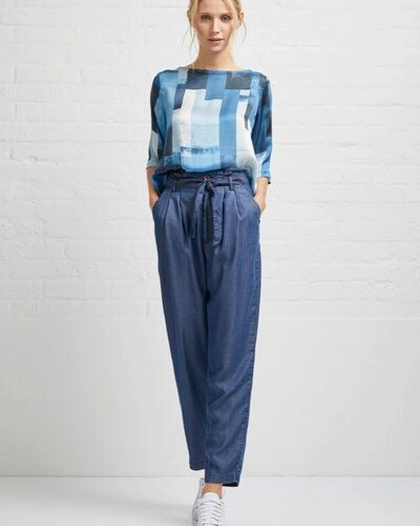 Wunderwerk TENCEL denim paperbag pant – Ansicht 2