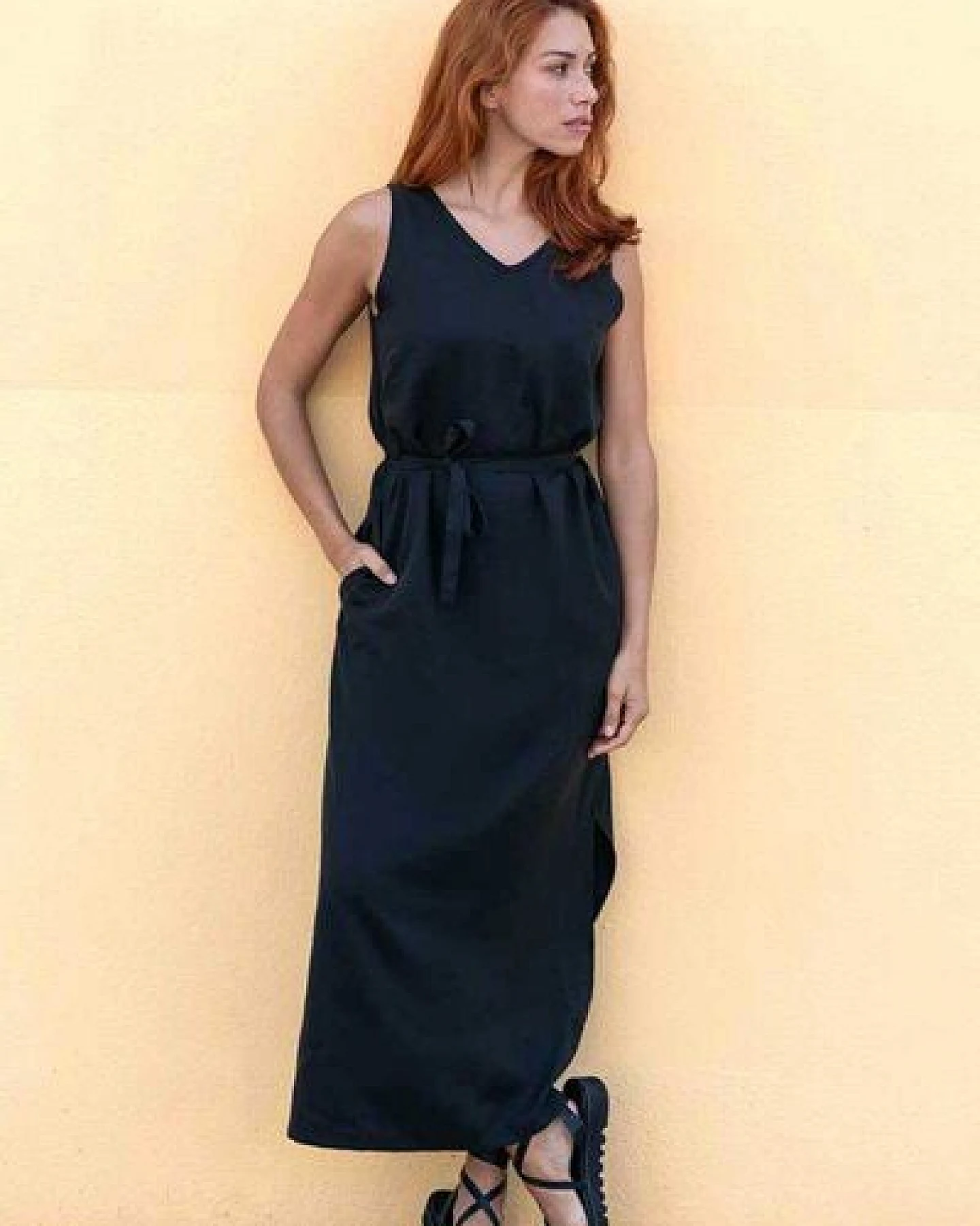 WiDDA berlin Maxikleid VANI in Schwarz oder Terra - aus Lyocell TENCEL® – Ansicht 2