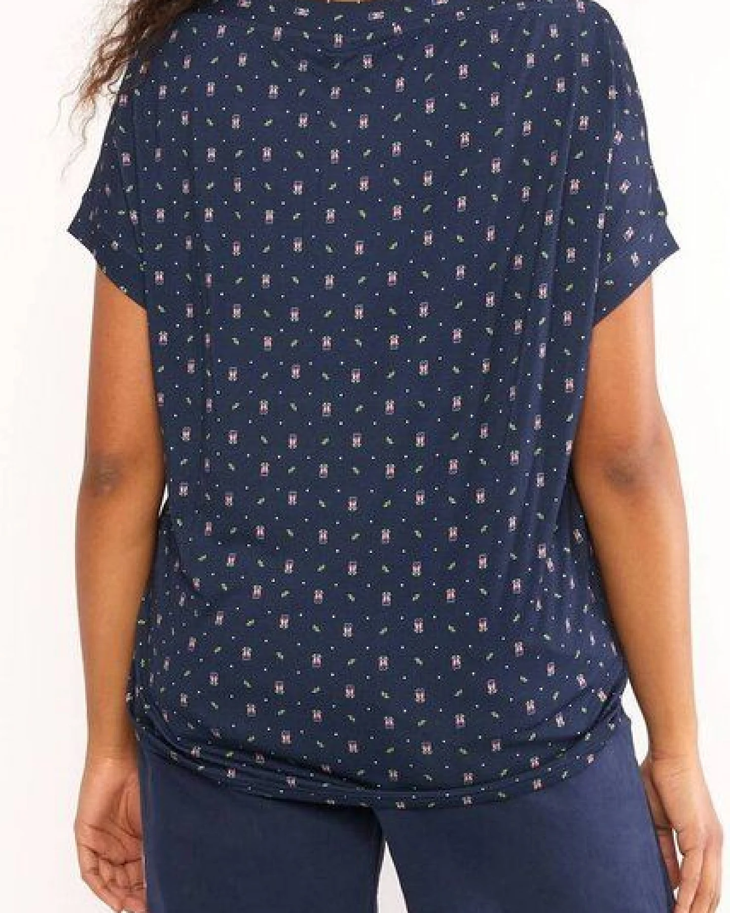Blutsgeschwister "Flowgirl" Gemustertes T-Shirt aus EcoVero-Jersey – Ansicht 2