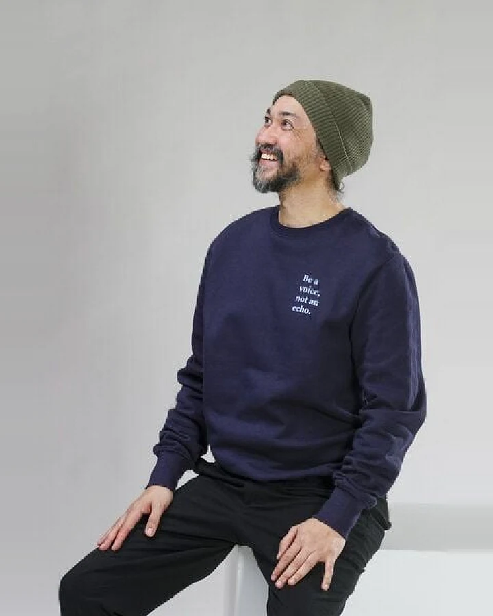 YogiLiebe Herren Sweatshirt "VOICE" Bio-Baumwolle Blau