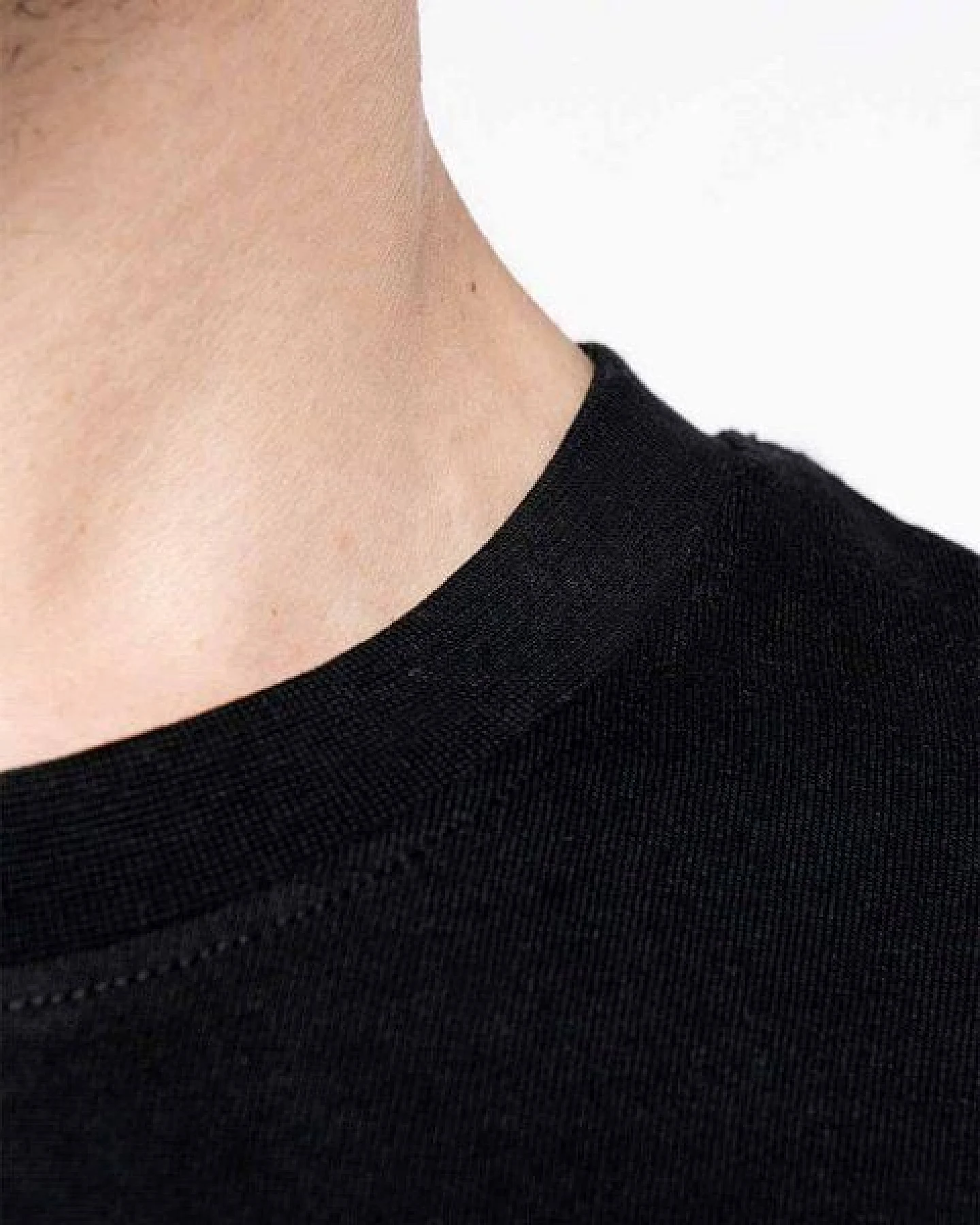 YTWOO Schweres Herren T-Shirt Oversized 220g/m² aus 100% nachhaltiger Bio-Baumwolle – Ansicht 4