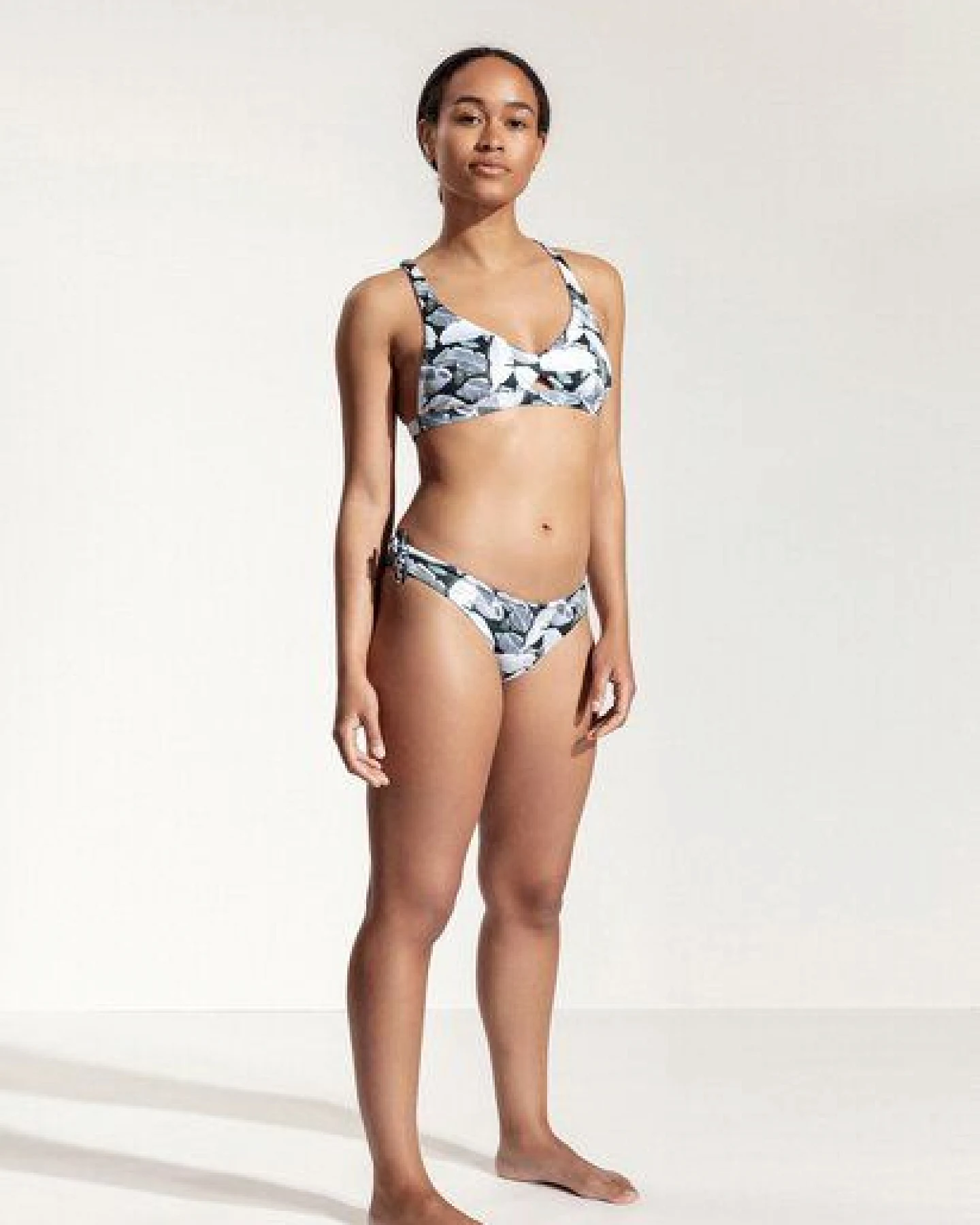 Oy Surf Bikini Oberteil „Coho“ – Ansicht 4