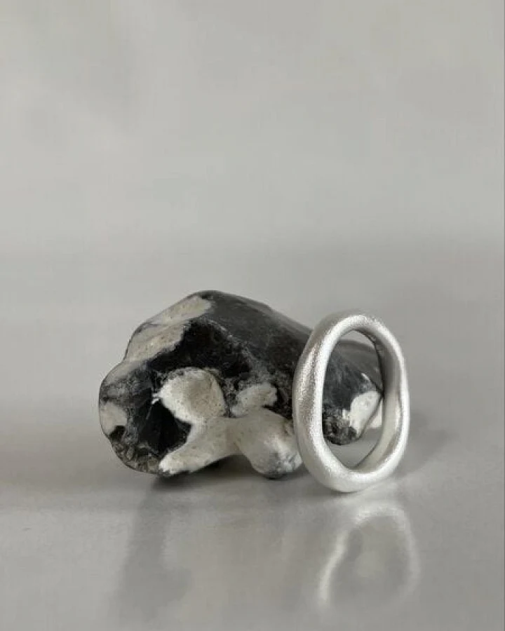 noemvri fashion label Ring Katie